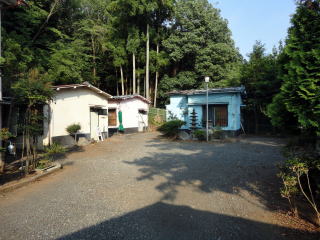相模湖 廃モーテル街