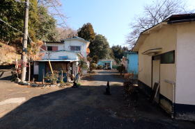 相模湖廃モーテル　ロケ地写真です