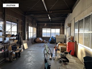 クイック館林廃工場ロケ地写真です